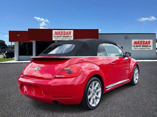 2013 Volkswagen Beetle 2.0T