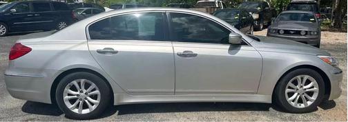 2013 Hyundai Genesis 3.8