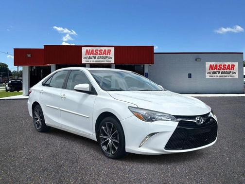2017 Toyota Camry XSE