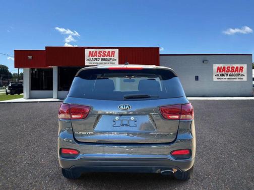 2020 Kia Sorento LX