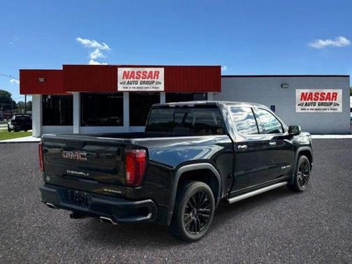 Black 2021 GMC Sierra 1500 Denali