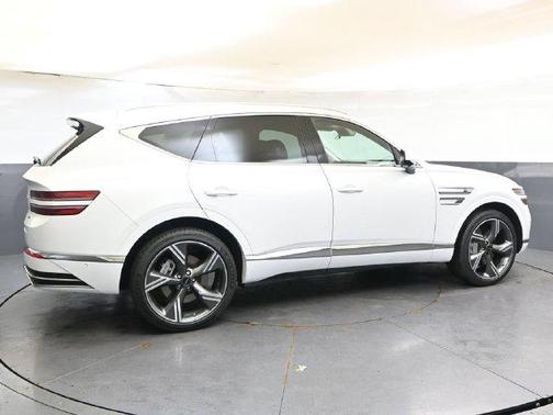 Alta White 2026 Genesis GV80 2.5T Prestige