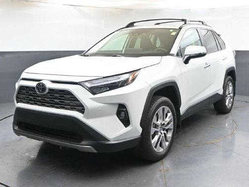 Pearl 2025 Toyota RAV4 Limited
