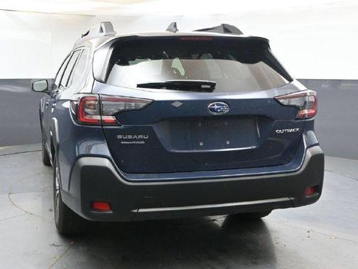 Cosmic Blue Pearl 2025 Subaru Outback Premium