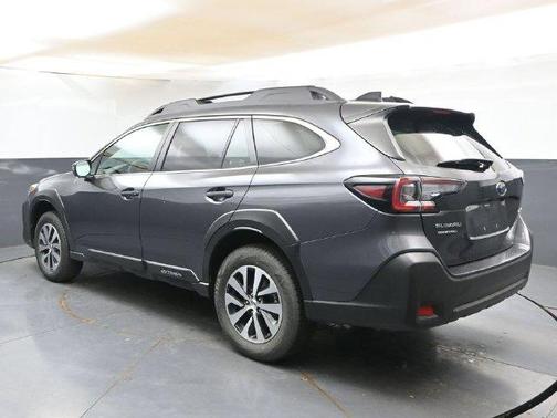 Magnetite Gray Metallic 2025 Subaru Outback Premium