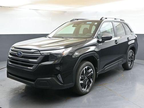 Crystal Black Silica 2026 Subaru Forester Premium