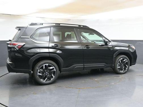 Crystal Black Silica 2026 Subaru Forester Premium