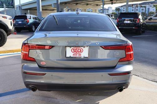 2019 Volvo S60 T5 Momentum