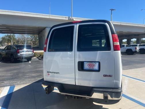 2017 GMC Savana 2500 Work Van