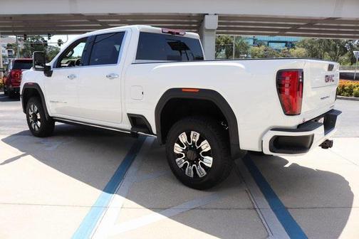 2025 GMC Sierra 2500 Denali