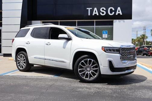 2023 GMC Acadia Denali