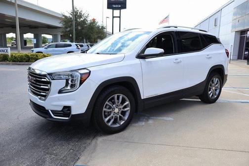 2022 GMC Terrain SLT