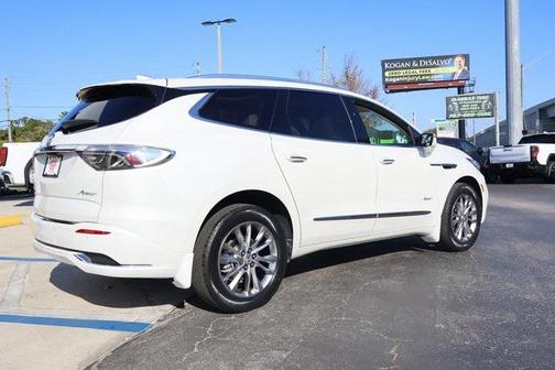 2023 Buick Enclave Avenir