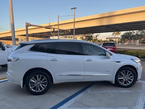 2023 Buick Enclave Avenir
