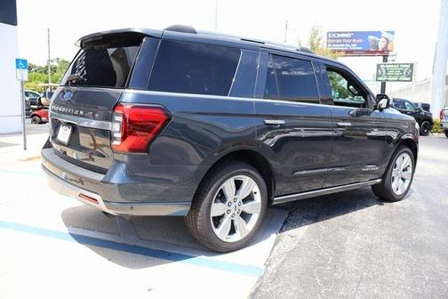 2024 Ford Expedition Platinum