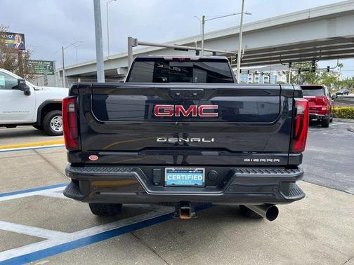 2024 GMC Sierra 2500 Denali