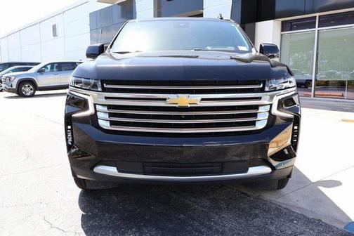 2023 Chevrolet Suburban 4WD High Country