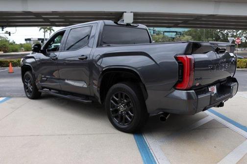 2023 Toyota Tundra Hybrid Platinum