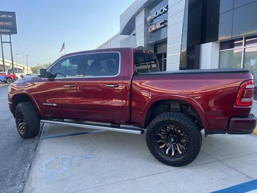 Delmonico Red Pearlcoat 2022 RAM 1500 Longhorn