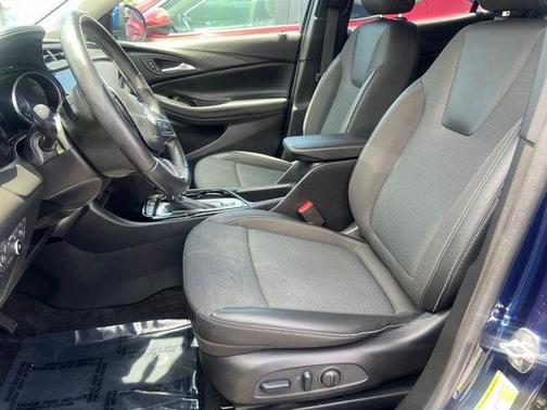 Sapphire Metallic 2023 Buick Encore GX Preferred