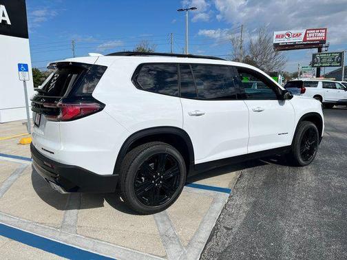 2026 GMC Acadia Elevation FWD