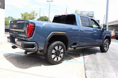 2025 GMC Sierra 3500 Denali