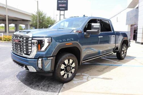 2025 GMC Sierra 3500 Denali