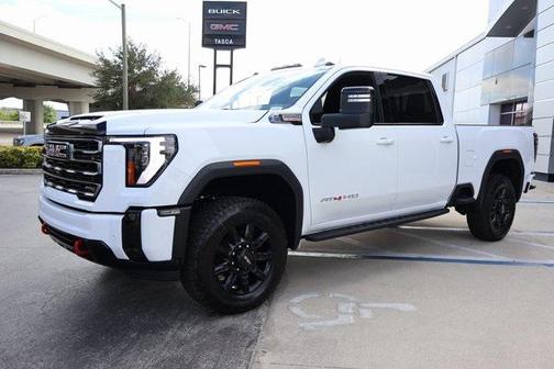 2026 GMC Sierra 2500 AT4