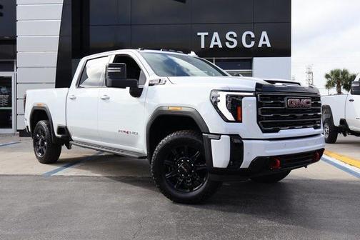 2026 GMC Sierra 2500 AT4