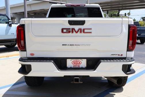 2023 GMC Sierra 2500 AT4