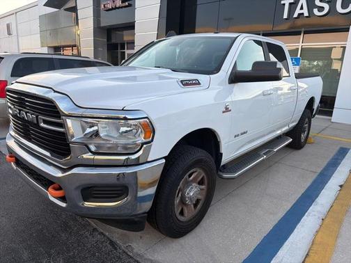 2021 RAM 2500 Big Horn Crew Cab 4x4 6'4' Box