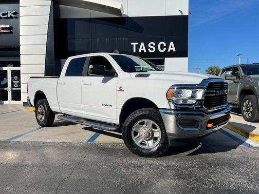 2021 RAM 2500 Big Horn Crew Cab 4x4 6'4' Box