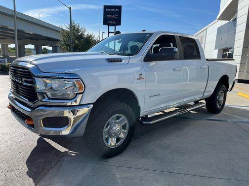 2021 RAM 2500 Big Horn Crew Cab 4x4 6'4' Box