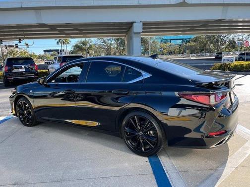 2023 Lexus ES 350 F Sport