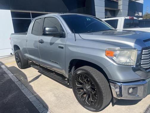 2017 Toyota Tundra SR5