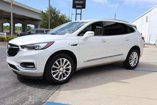 White Frost Tricoat 2020 Buick Enclave FWD Essence