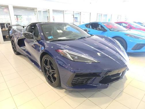 2025 Chevrolet Corvette Stingray w/1LT