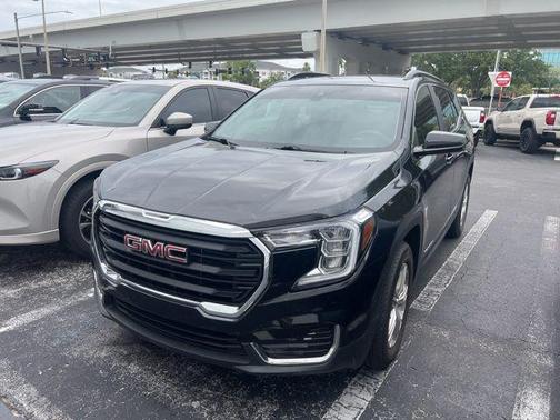 Ebony Twilight Metallic 2022 GMC Terrain SLE