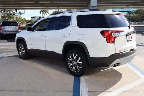 2023 GMC Acadia FWD SLE