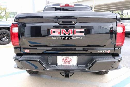 2025 GMC Canyon Base