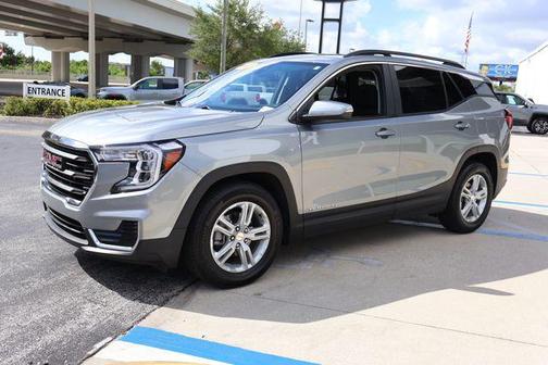 Sterling Metallic 2023 GMC Terrain SLE
