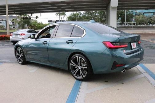 2021 BMW 330 330i