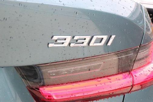 2021 BMW 330 330i