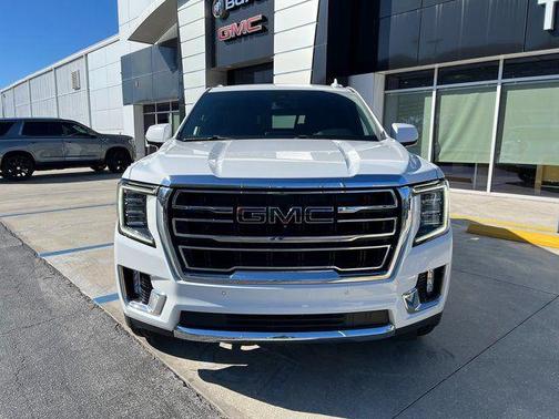 2022 GMC Yukon XL SLT