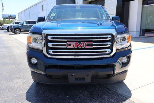 Blue Emerald Metallic 2019 GMC Canyon SLE