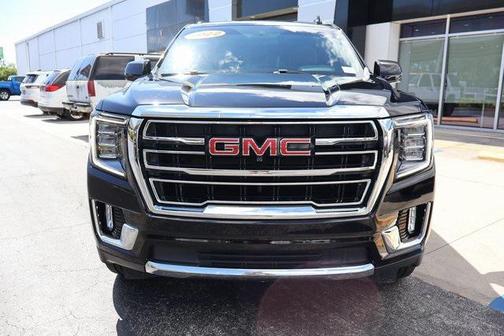 2022 GMC Yukon XL SLT