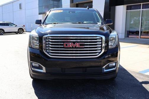 2019 GMC Yukon XL SLT