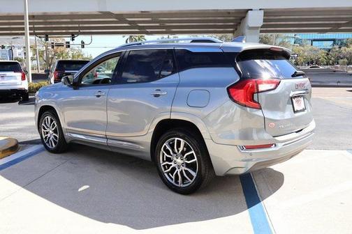 2023 GMC Terrain Denali