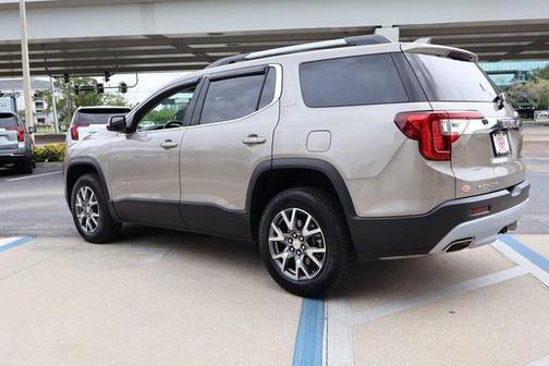 2022 GMC Acadia FWD SLT