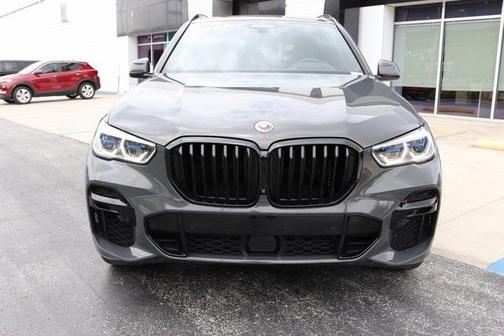 2023 BMW X5 M50i